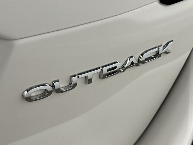 2022 Subaru Outback Touring 32