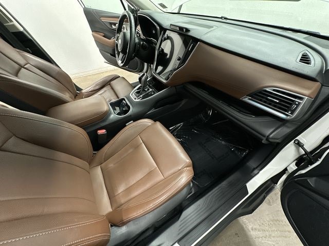 2022 Subaru Outback Touring 28