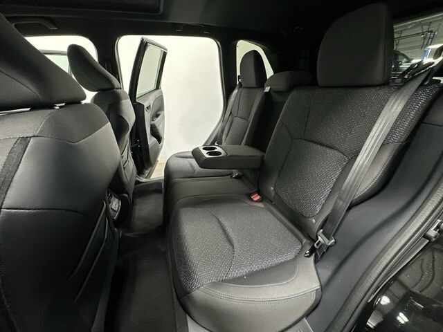 Thumbnail: 2026 Subaru Forester - 11