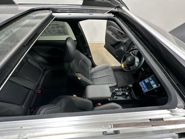 Thumbnail: 2026 Subaru Forester - 10