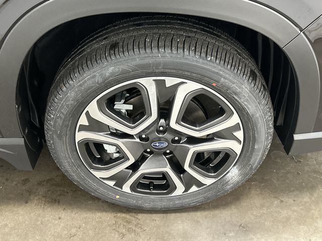 2026 Subaru Ascent Limited - Photo 6