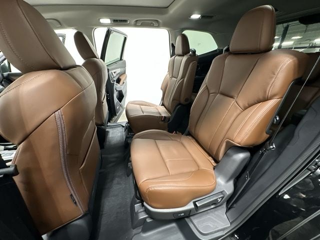 Thumbnail: 2025 Subaru Ascent - 25