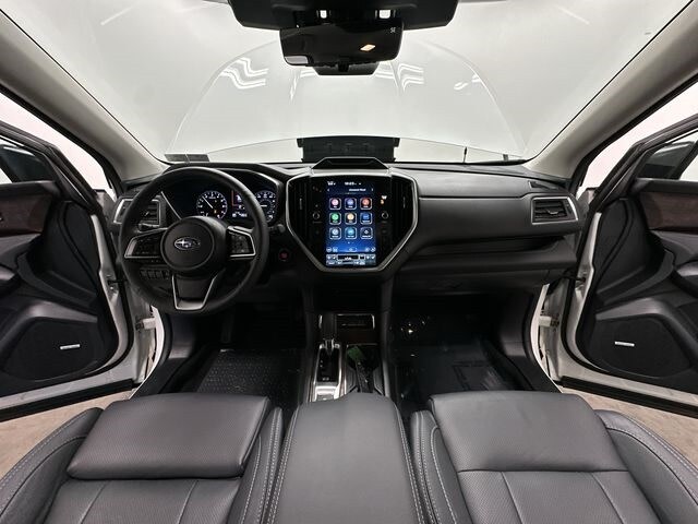 2024 Subaru Ascent Touring 10
