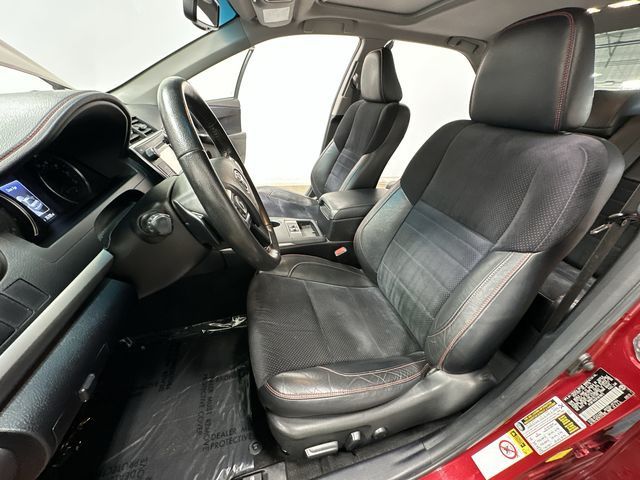 Thumbnail: 2015 Toyota Camry - 24