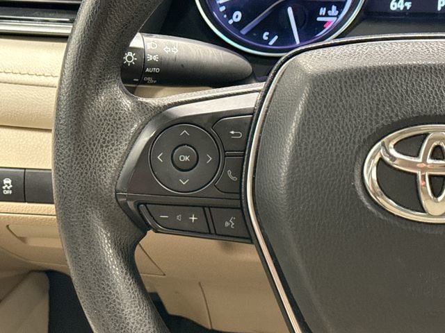 Thumbnail: 2020 Toyota Camry - 14