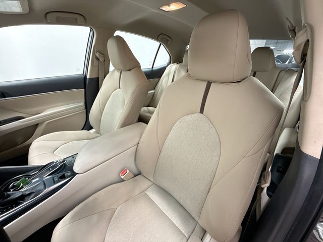 Thumbnail: 2020 Toyota Camry - 9