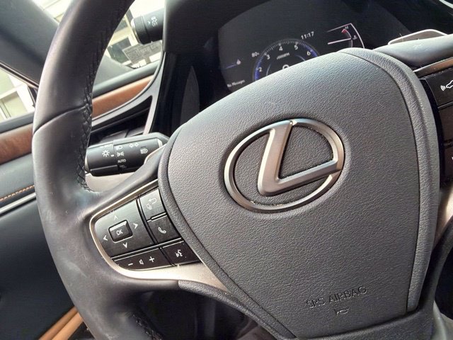 Thumbnail: 2024 Lexus ES - 27