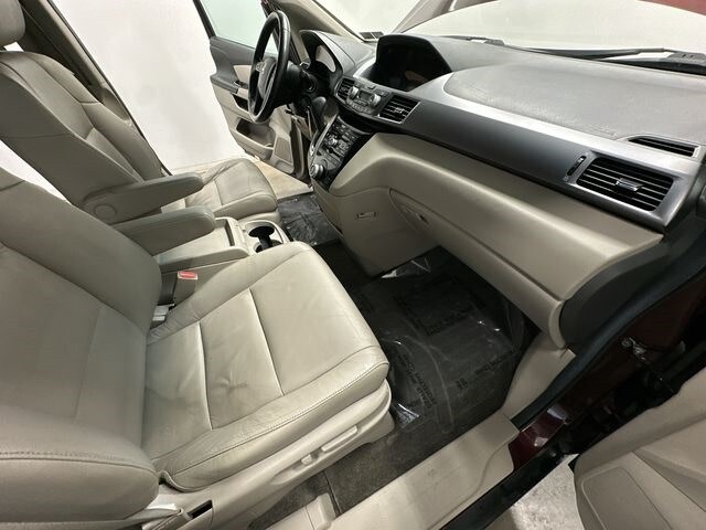 2012 Honda Odyssey EX-L 24