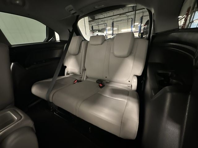 Thumbnail: 2019 Honda Odyssey - 27