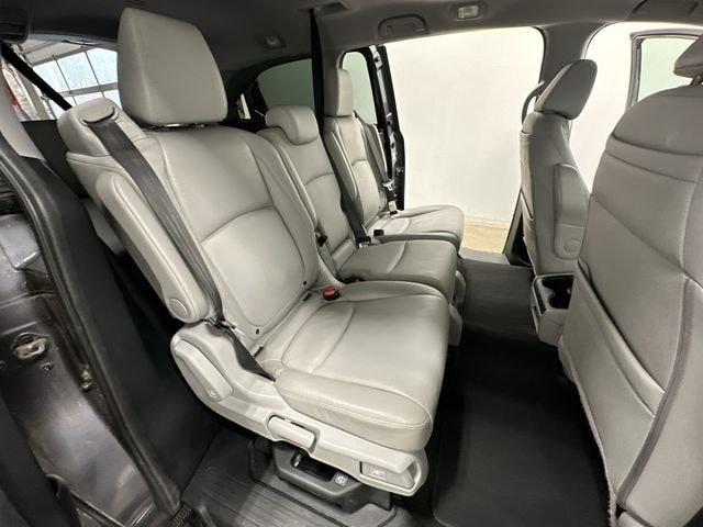 Thumbnail: 2019 Honda Odyssey - 31