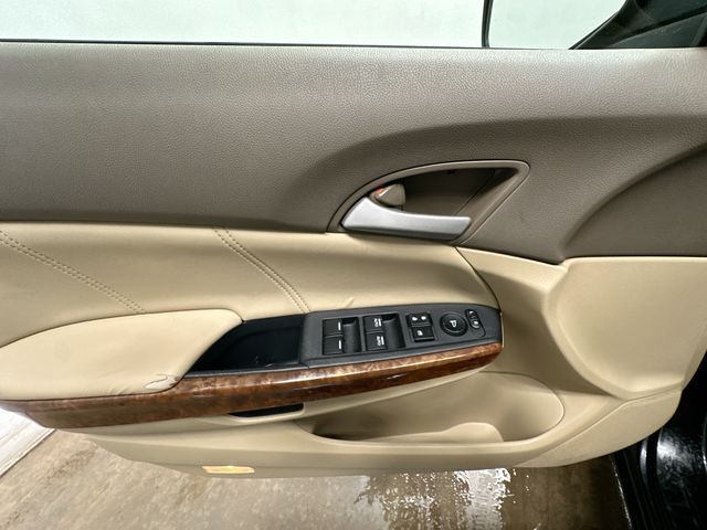 Thumbnail: 2009 Honda Accord - 23