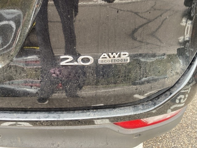 Thumbnail: 2015 Lincoln MKC - 4