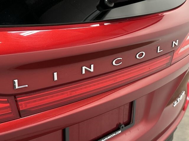 Thumbnail: 2015 Lincoln MKC - 7