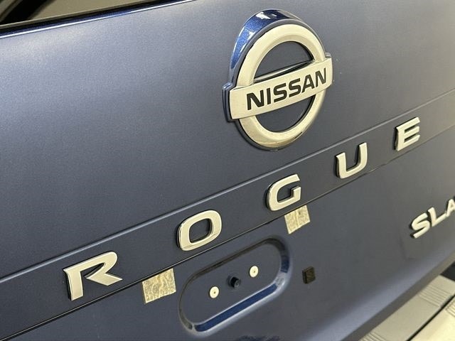 2021 Nissan Rogue SL 7