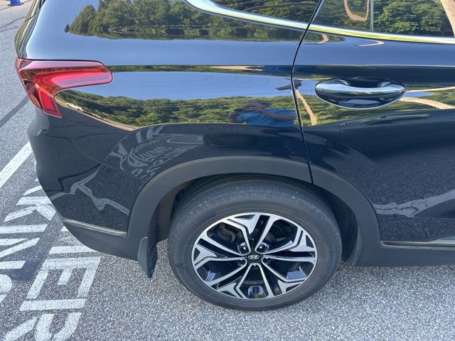 Thumbnail: 2019 Hyundai Santa Fe - 16
