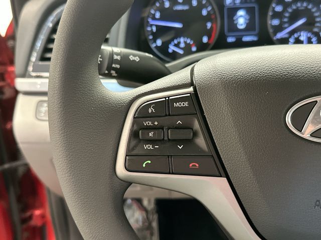 Thumbnail: 2018 Hyundai Elantra - 19