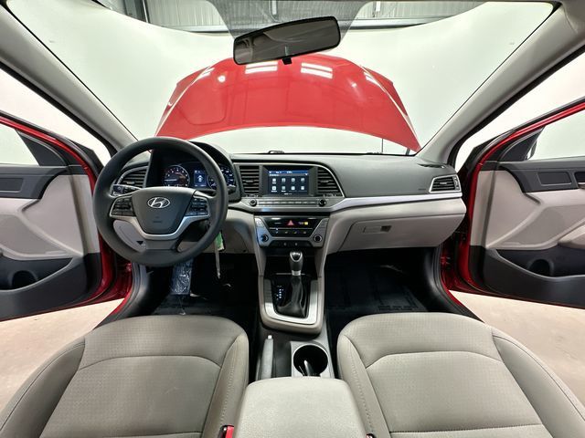 Thumbnail: 2018 Hyundai Elantra - 10
