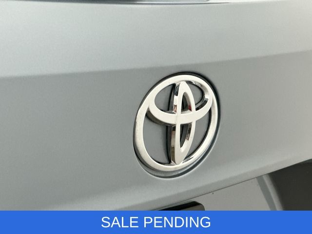 Thumbnail: 2022 Toyota Highlander - 7