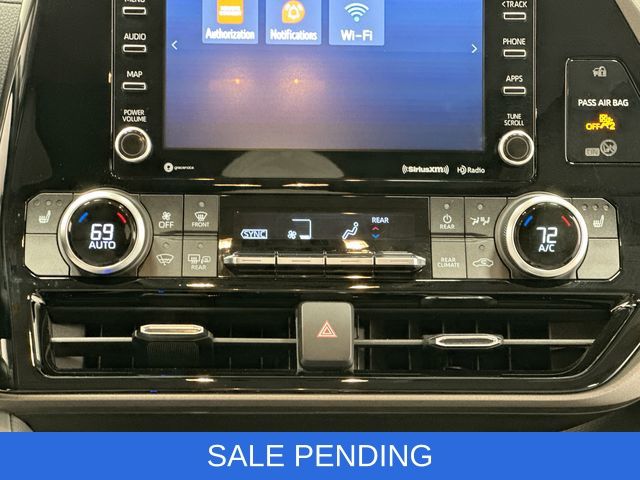 Thumbnail: 2022 Toyota Highlander - 26