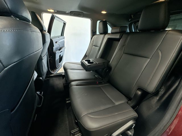 Thumbnail: 2019 Toyota Highlander - 13