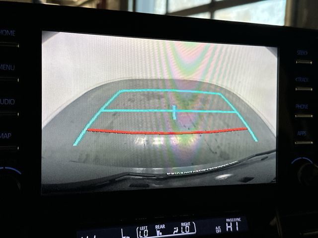 Thumbnail: 2021 Toyota Sienna - 22