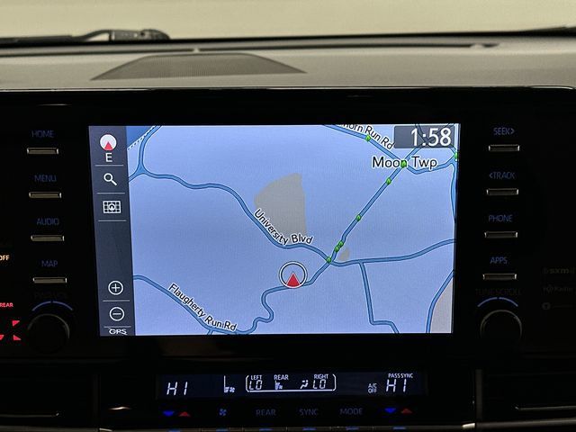 Thumbnail: 2021 Toyota Sienna - 20