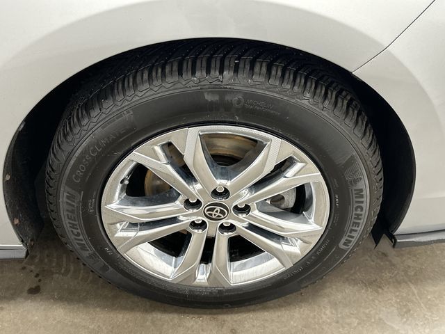 Thumbnail: 2021 Toyota Sienna - 7