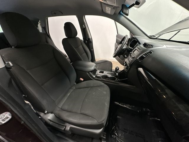Thumbnail: 2014 Kia Sorento - 23