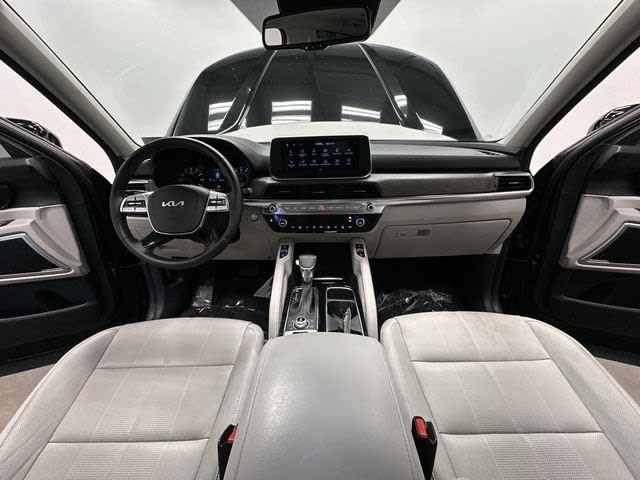 Thumbnail: 2022 Kia Telluride - 10