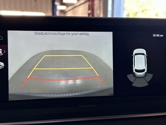 Thumbnail: 2022 Kia Telluride - 23