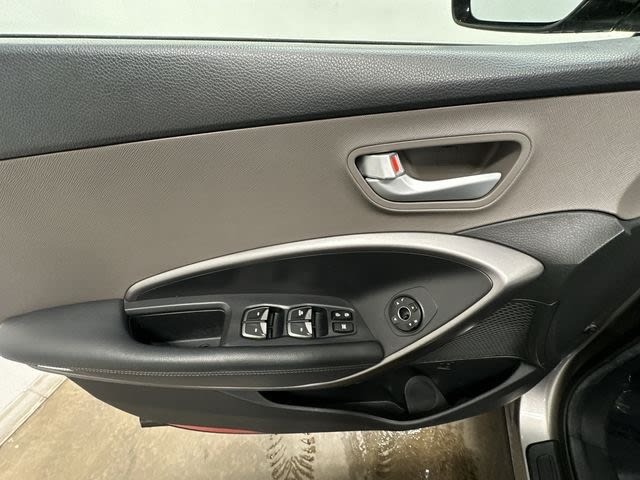 2014 Hyundai Santa Fe Sport 2.0T 22