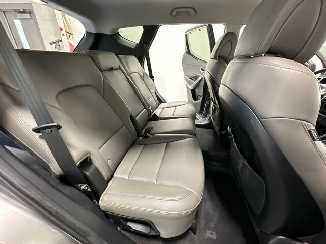 2014 Hyundai Santa Fe Sport 2.0T 26