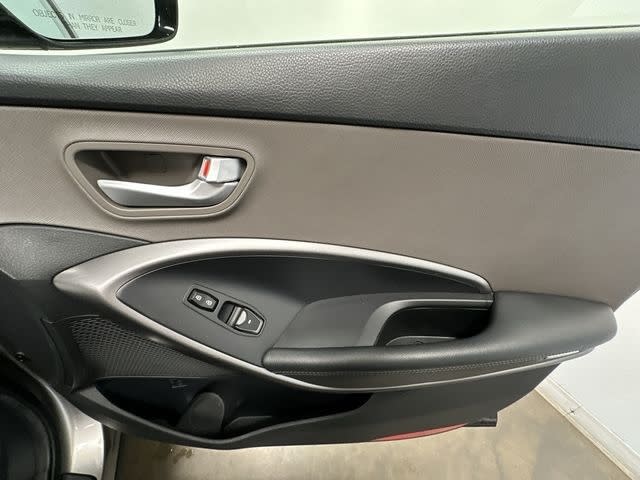 2014 Hyundai Santa Fe Sport 2.0T 25