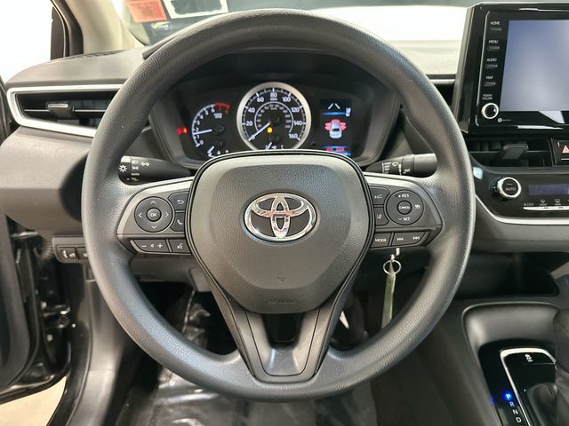 Thumbnail: 2022 Toyota Corolla - 2