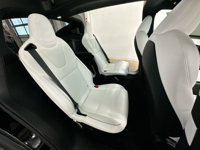 Thumbnail: 2024 Tesla Model X - 27