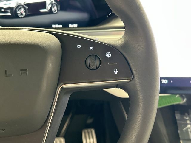 Thumbnail: 2024 Tesla Model X - 18