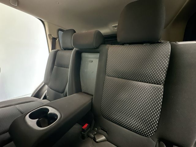Thumbnail: 2017 Mitsubishi Outlander - 10