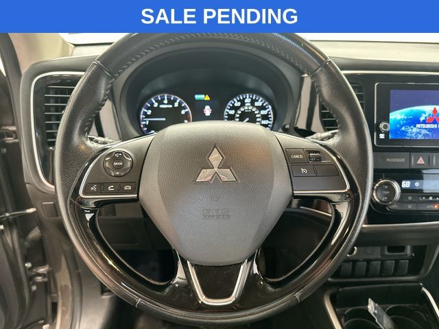 Thumbnail: 2018 Mitsubishi Outlander - 2