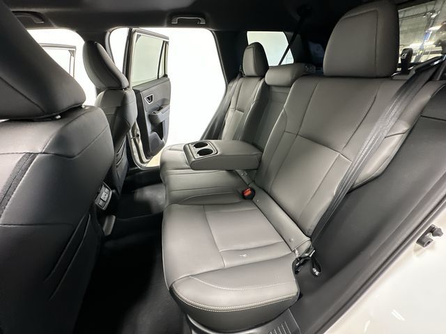 Thumbnail: 2026 Subaru Outback - 12