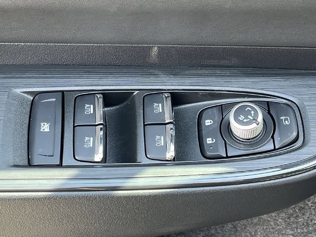 Thumbnail: 2026 Subaru Outback - 40