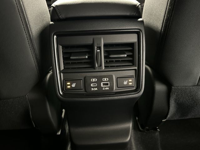 Thumbnail: 2026 Subaru Outback - 25