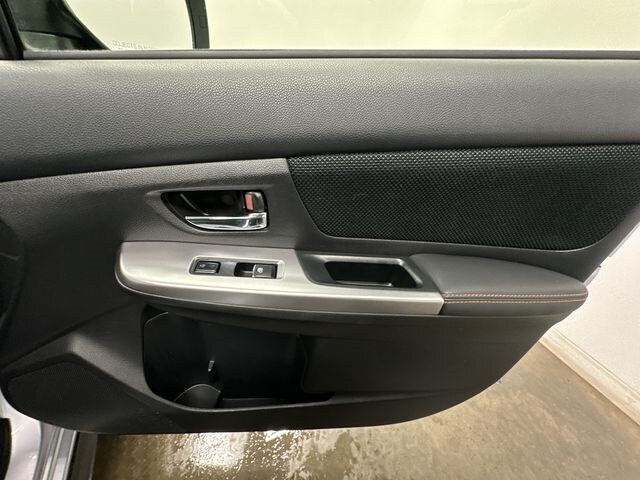 Thumbnail: 2016 Subaru Crosstrek - 26