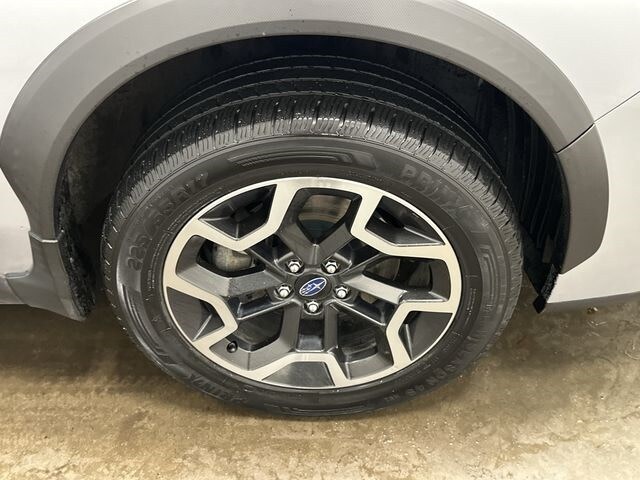 Thumbnail: 2016 Subaru Crosstrek - 8