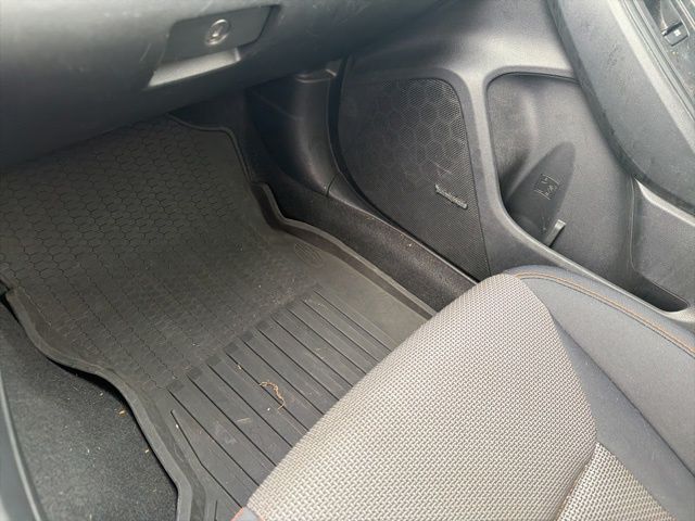 Thumbnail: 2018 Subaru Crosstrek - 8