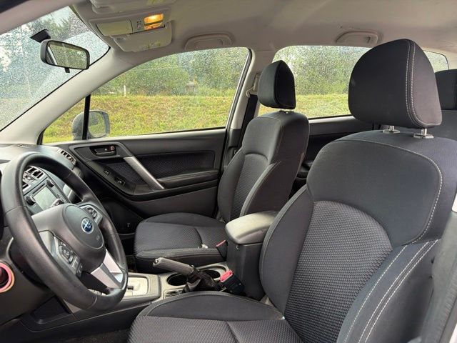 Thumbnail: 2017 Subaru Forester - 10