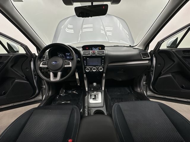 Thumbnail: 2017 Subaru Forester - 10