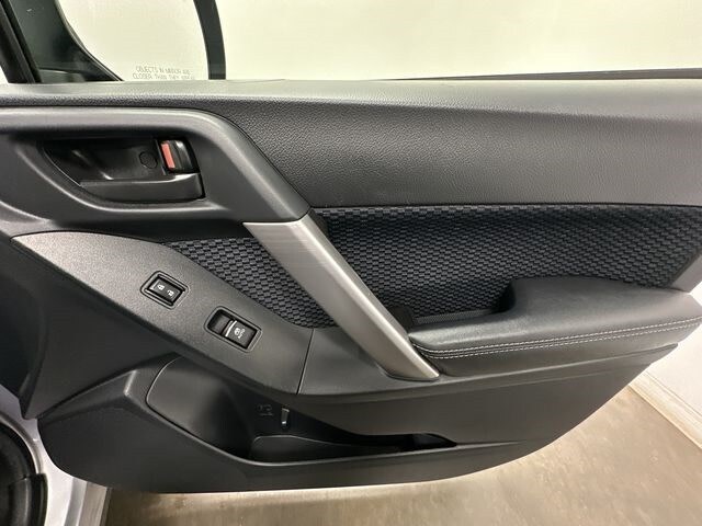 Thumbnail: 2017 Subaru Forester - 26