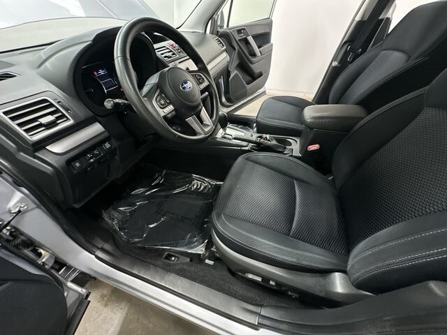 Thumbnail: 2017 Subaru Forester - 12