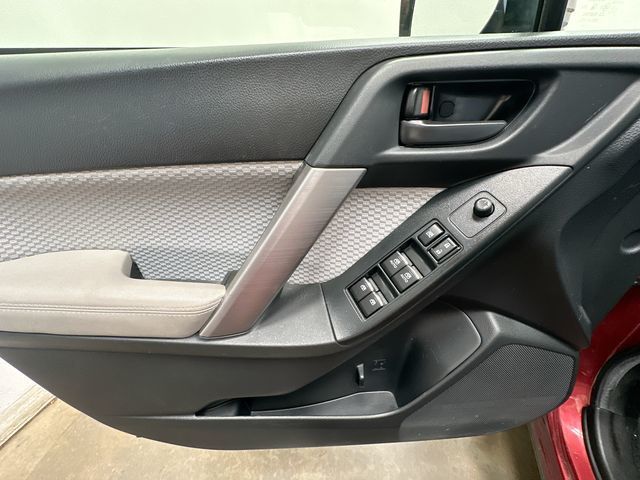Thumbnail: 2017 Subaru Forester - 19
