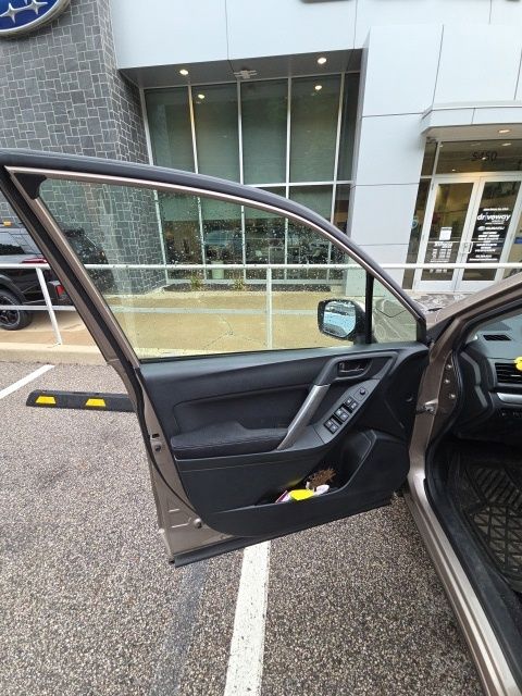 Thumbnail: 2015 Subaru Forester - 21